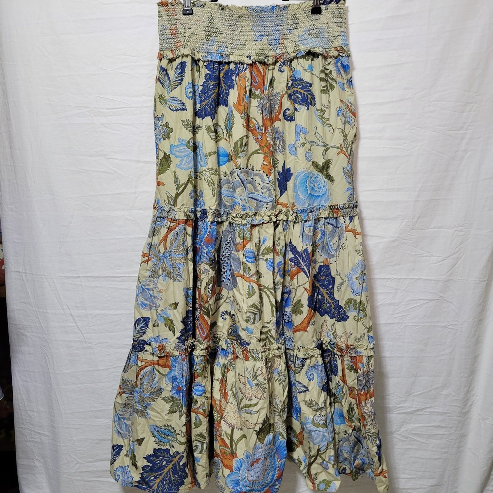 Love The Label NWT Tiered Floral Maxi Skirt Smocked Waist Boho Sz L Slit Pockets